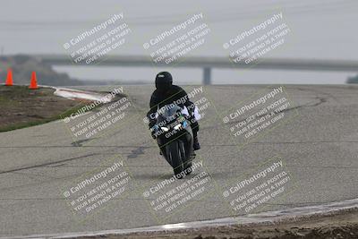 media/Nov-29-2025-TrackDaz (Sat) [[10ae2d9bce]]/C Group/Session 3 (Outside Grapevine)/